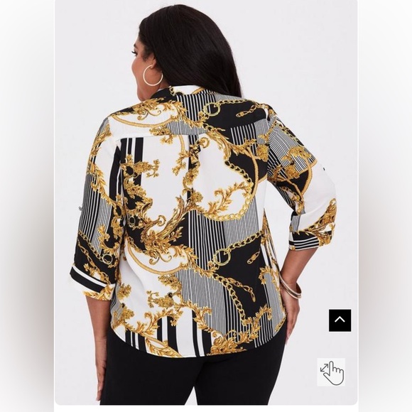 Torrid - Georgette Button-Down Chain Stripe Pullover Blouse 5 - Picture 11 of 12